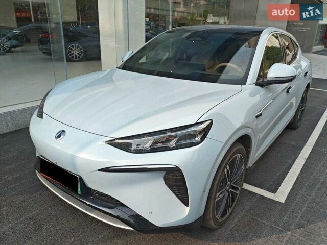 Синий Denza N7, объемом двигателя 0 л и пробегом 12 тыс. км за 36500 $, фото 1 на Automoto.ua