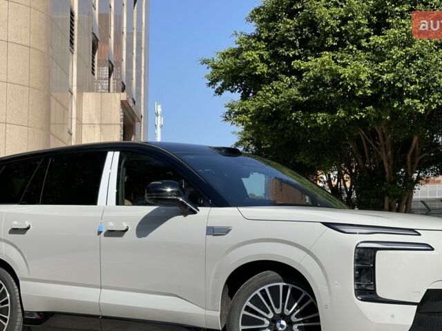 купить новое авто Denza N8L 2025 года от официального дилера Влада Denza фото