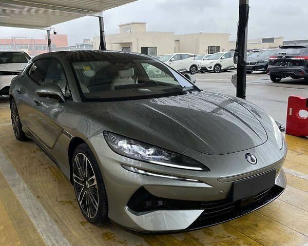 Denza Z9, объемом двигателя 0 л и пробегом 3 тыс. км за 55500 $, фото 1 на Automoto.ua