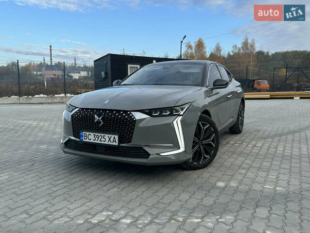 Серый DS 4, объемом двигателя 1.5 л и пробегом 49 тыс. км за 28000 $, фото 1 на Automoto.ua
