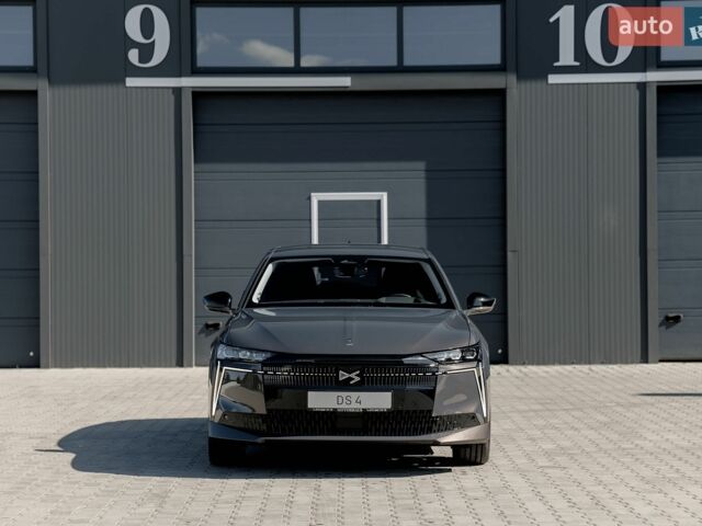Серый DS 4, объемом двигателя 1.5 л и пробегом 1 тыс. км за 41800 $, фото 1 на Automoto.ua