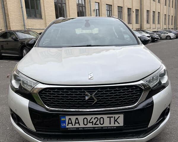 Белый DS 4 Crossback, объемом двигателя 2 л и пробегом 90 тыс. км за 19000 $, фото 1 на Automoto.ua