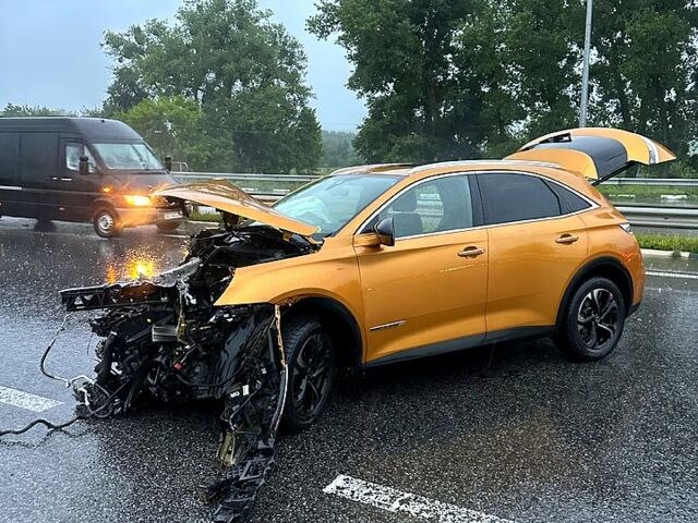 DS 7 Crossback, объемом двигателя 2 л и пробегом 92 тыс. км за 17999 $, фото 1 на Automoto.ua