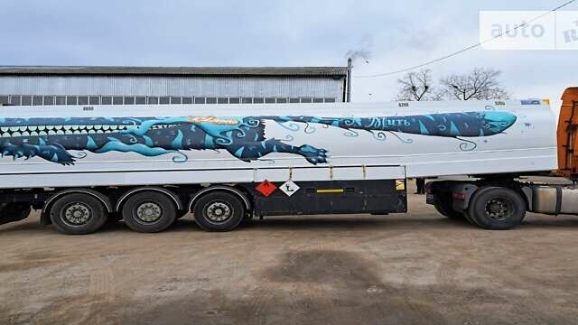 Белый Eurotank ET, объемом двигателя 0 л и пробегом 100 тыс. км за 20000 $, фото 1 на Automoto.ua