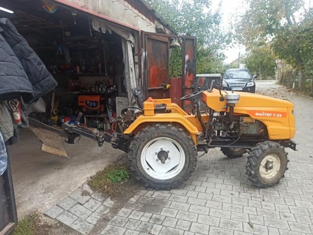 Файтер Інша, об'ємом двигуна 0 л та пробігом 333 тис. км за 2300 $, фото 1 на Automoto.ua
