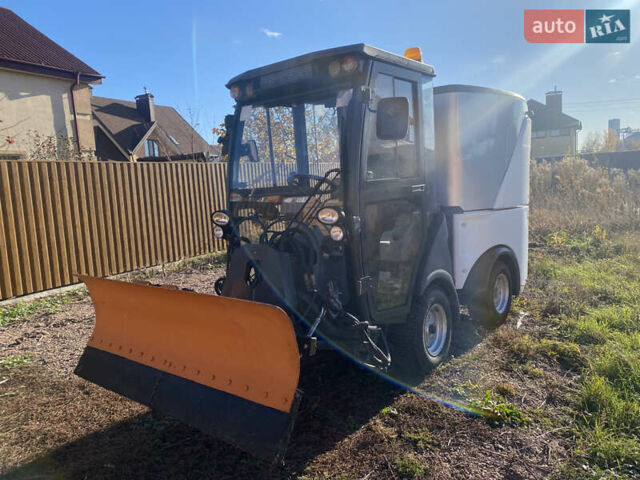 Hako Ситимастер, объемом двигателя 1.6 л и пробегом 10 тыс. км за 25500 $, фото 1 на Automoto.ua