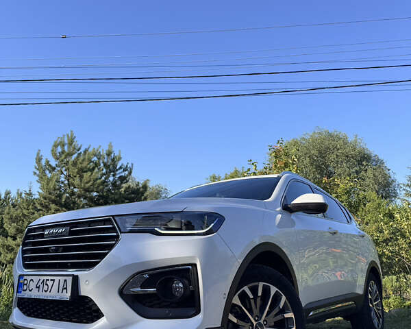 Белый Haval H6, объемом двигателя 1.5 л и пробегом 100 тыс. км за 16300 $, фото 1 на Automoto.ua