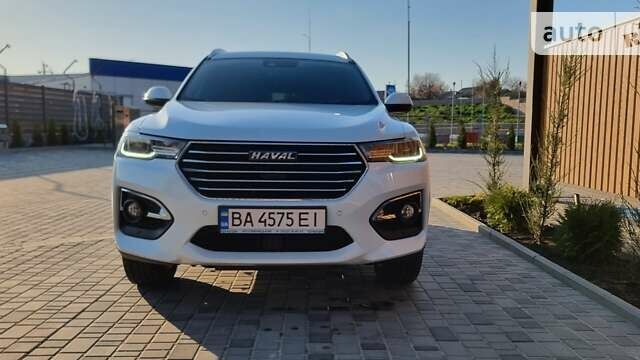 Білий Haval H6, об'ємом двигуна 1.97 л та пробігом 39 тис. км за 20000 $, фото 1 на Automoto.ua