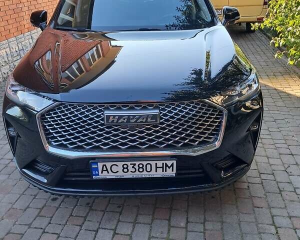 Черный Haval H6, объемом двигателя 2 л и пробегом 39 тыс. км за 19200 $, фото 1 на Automoto.ua