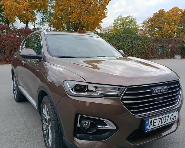Коричневый Haval H6, объемом двигателя 1.97 л и пробегом 22 тыс. км за 22000 $, фото 1 на Automoto.ua