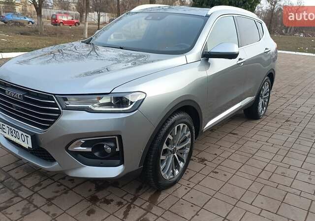 Серый Haval H6, объемом двигателя 1.97 л и пробегом 82 тыс. км за 17900 $, фото 1 на Automoto.ua