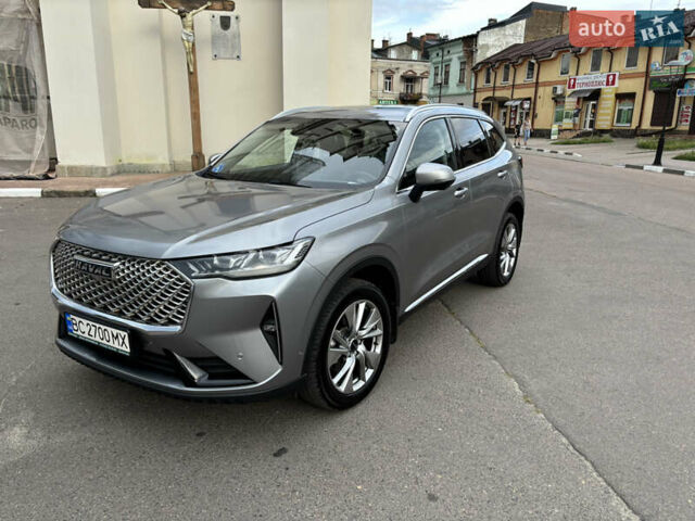 Серый Haval H6, объемом двигателя 2 л и пробегом 100 тыс. км за 21500 $, фото 1 на Automoto.ua