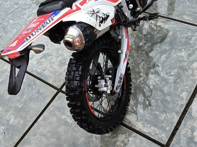 Hornet Dakar, объемом двигателя 0.25 л и пробегом 0 тыс. км за 1550 $, фото 1 на Automoto.ua