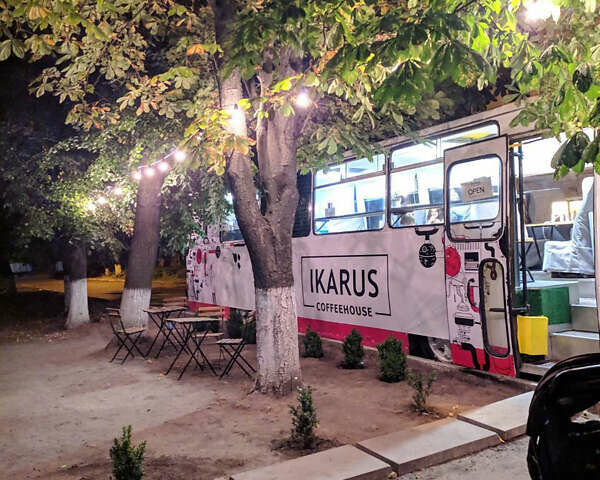Ikarus 256, объемом двигателя 0 л и пробегом 200 тыс. км за 10000 $, фото 1 на Automoto.ua