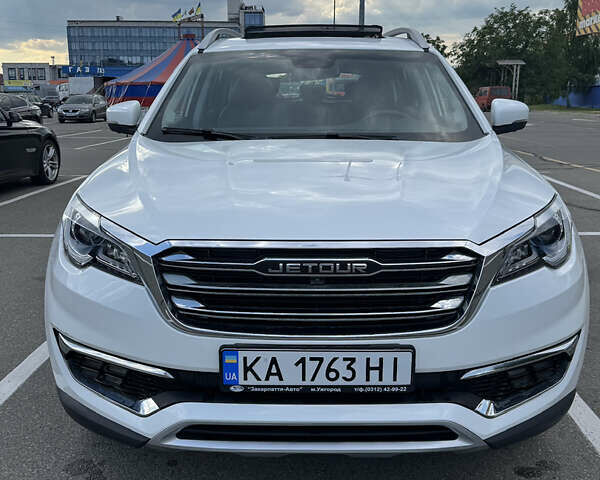Белый Jetour X70, объемом двигателя 1.5 л и пробегом 48 тыс. км за 15500 $, фото 1 на Automoto.ua