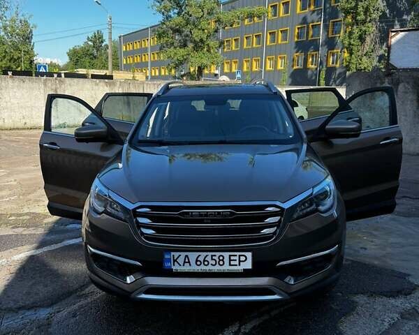 Бежевый Jetour X70, объемом двигателя 1.5 л и пробегом 105 тыс. км за 16500 $, фото 1 на Automoto.ua