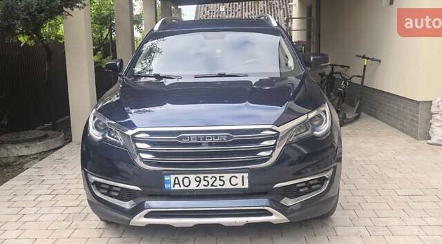 Синий Jetour X70, объемом двигателя 1.5 л и пробегом 130 тыс. км за 12500 $, фото 1 на Automoto.ua