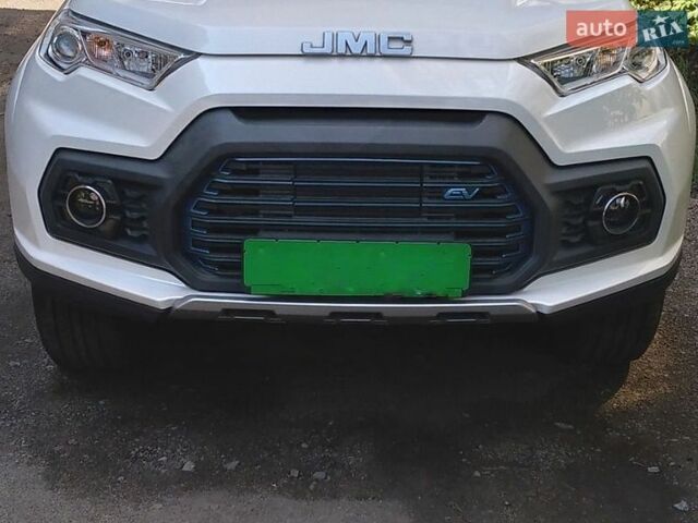 Белый JMC Yuhu EV, объемом двигателя 0 л и пробегом 1 тыс. км за 23000 $, фото 1 на Automoto.ua