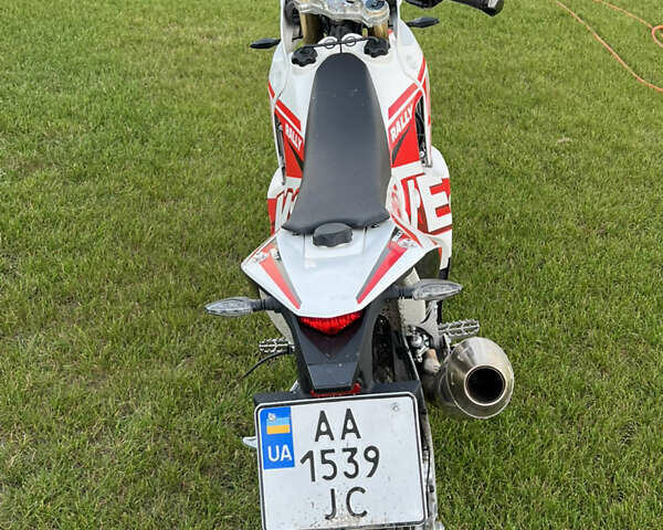 Белый Kove 450 Rally, объемом двигателя 0.45 л и пробегом 1 тыс. км за 6450 $, фото 1 на Automoto.ua