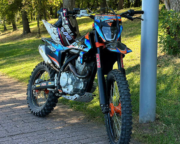 Kovi 250 Advance 2023 в Каменское - Днепродзержинск на Automoto.ua Черный Kovi 250 Advance, объемом двигателя 0 л и пробегом 4 тыс. км за 1790 $, фото 1 на Automoto.ua