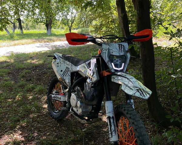 Сірий Kovi 250 Advance, об'ємом двигуна 0.25 л та пробігом 250 тис. км за 1650 $, фото 1 на Automoto.ua