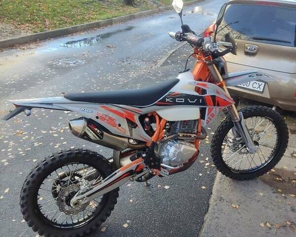 Оранжевый Kovi 250 Lite 4T, объемом двигателя 0.25 л и пробегом 2 тыс. км за 1950 $, фото 1 на Automoto.ua