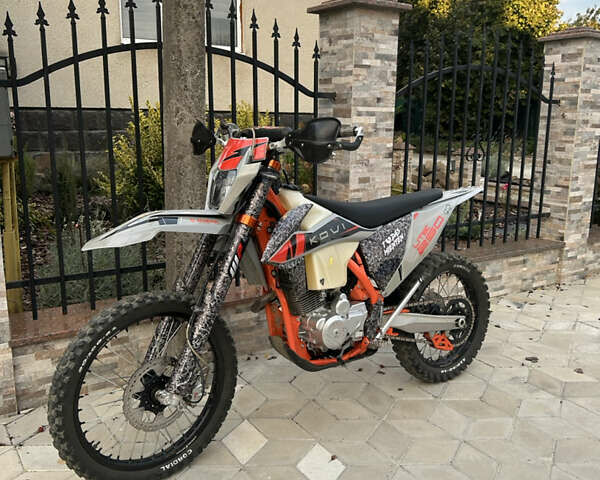 Kovi 250 Lite KT 2023 у Ужгороді на Automoto.ua Помаранчевий Kovi 250 Lite KT, об'ємом двигуна 0.25 л та пробігом 5 тис. км за 2200 $, фото 1 на Automoto.ua