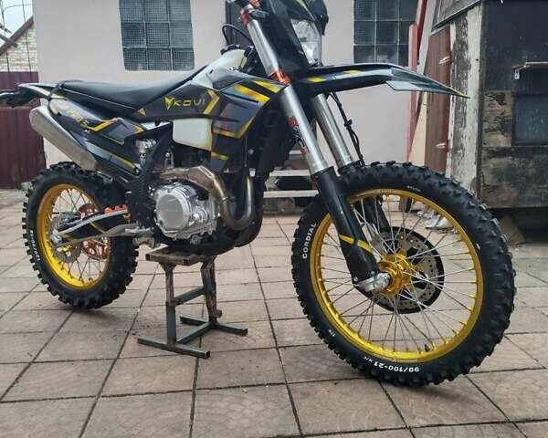Чорний Kovi 300 Pro S, об'ємом двигуна 0.3 л та пробігом 2 тис. км за 3300 $, фото 1 на Automoto.ua