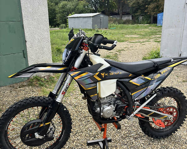 Черный Kovi 300 Pro S, объемом двигателя 0.3 л и пробегом 1 тыс. км за 3350 $, фото 1 на Automoto.ua