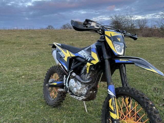 Kovi Другая, объемом двигателя 0.3 л и пробегом 0 тыс. км за 2000 $, фото 1 на Automoto.ua