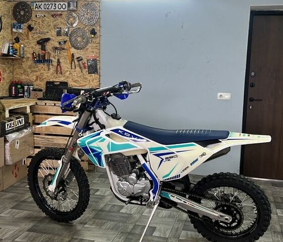 Kovi Другая, объемом двигателя 0.25 л и пробегом 0 тыс. км за 2050 $, фото 1 на Automoto.ua