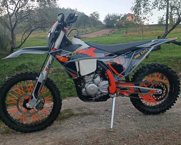 Помаранчевий Kovi Lite 300, об'ємом двигуна 0 л та пробігом 280 тис. км за 2500 $, фото 1 на Automoto.ua