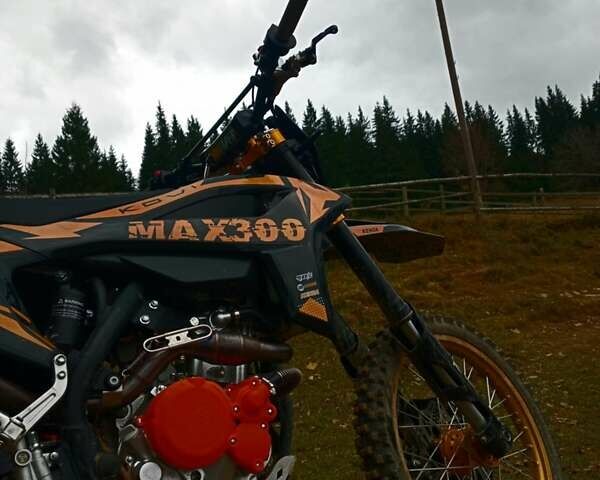 Черный Kovi Max 300, объемом двигателя 0 л и пробегом 150 тыс. км за 2400 $, фото 1 на Automoto.ua