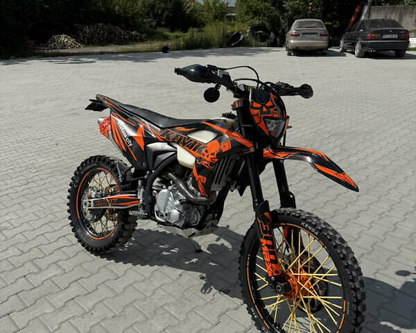 Черный Kovi Max 300, объемом двигателя 0.3 л и пробегом 10 тыс. км за 1950 $, фото 1 на Automoto.ua