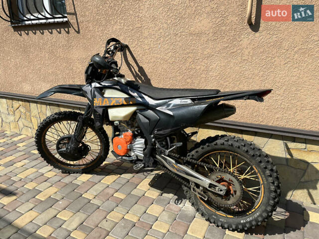 Черный Kovi Max 300, объемом двигателя 0.28 л и пробегом 2 тыс. км за 1999 $, фото 1 на Automoto.ua