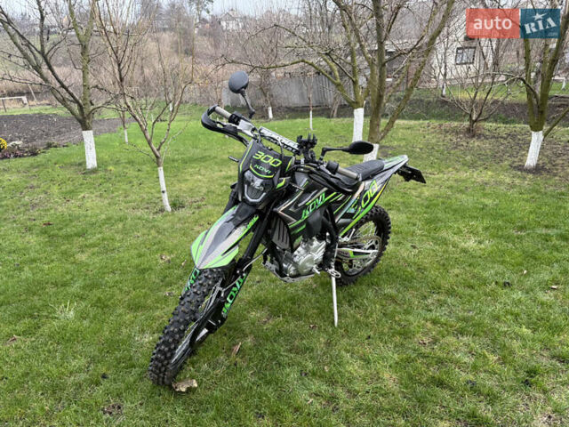 Черный Kovi Max 300, объемом двигателя 0.28 л и пробегом 1 тыс. км за 2300 $, фото 1 на Automoto.ua