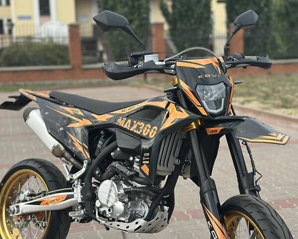 Чорний Kovi Max 300 Motard, об'ємом двигуна 0.3 л та пробігом 6 тис. км за 2400 $, фото 1 на Automoto.ua
