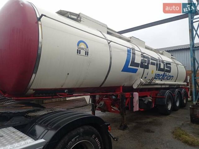 Красный LAG D3, объемом двигателя 0 л и пробегом 100 тыс. км за 12700 $, фото 1 на Automoto.ua