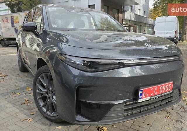 Серый Leapmotor С11, объемом двигателя 0 л и пробегом 1 тыс. км за 25500 $, фото 1 на Automoto.ua