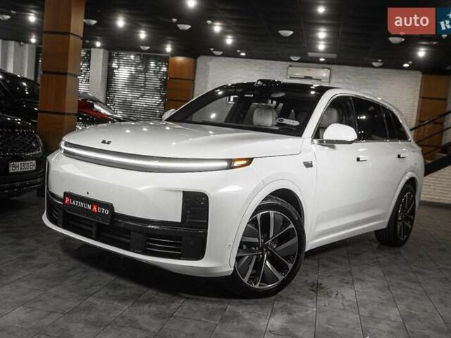 Білий Li Auto L7, об'ємом двигуна 1.5 л та пробігом 14 тис. км за 65000 $, фото 1 на Automoto.ua