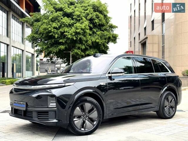 Чорний Li Auto L7, об'ємом двигуна 0 л та пробігом 1 тис. км за 55999 $, фото 1 на Automoto.ua