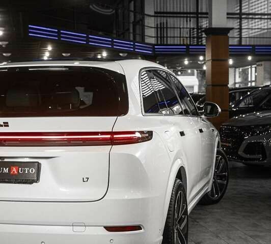 Li Auto L7, об'ємом двигуна 0 л та пробігом 14 тис. км за 65000 $, фото 1 на Automoto.ua