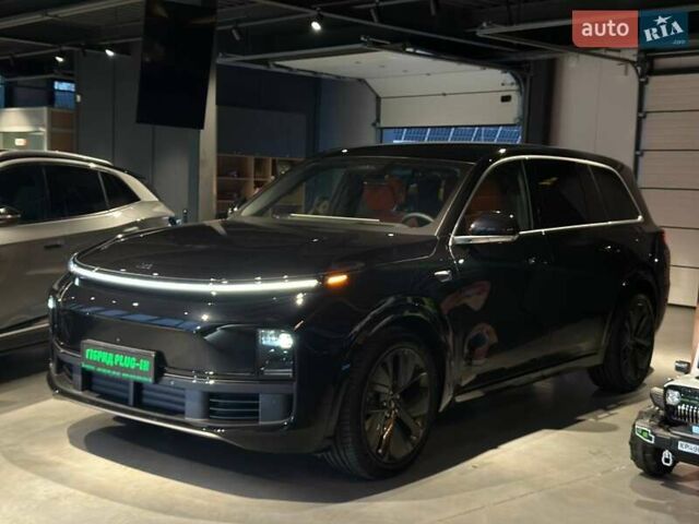 Чорний Li Auto L9, об'ємом двигуна 1.5 л та пробігом 1 тис. км за 78000 $, фото 1 на Automoto.ua