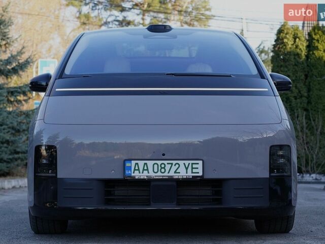 Серый Li Auto MEGA, объемом двигателя 0 л и пробегом 2 тыс. км за 82800 $, фото 1 на Automoto.ua