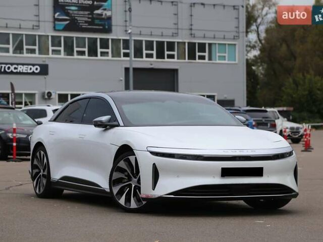 Белый Lucid Air, объемом двигателя 0 л и пробегом 28 тыс. км за 53000 $, фото 1 на Automoto.ua