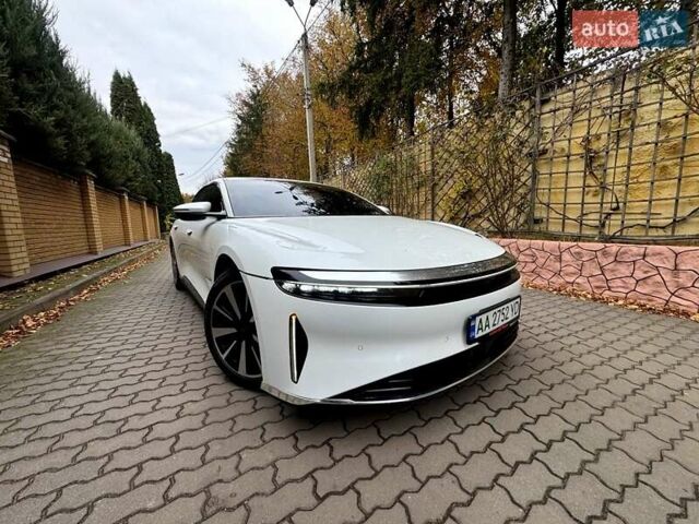 Белый Lucid Air, объемом двигателя 0 л и пробегом 5 тыс. км за 49999 $, фото 1 на Automoto.ua