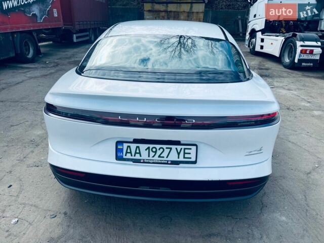 Белый Lucid Air, объемом двигателя 0 л и пробегом 15 тыс. км за 38900 $, фото 1 на Automoto.ua