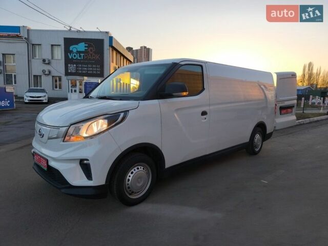 Белый Maxus e-Deliver 3, объемом двигателя 0 л и пробегом 1 тыс. км за 29999 $, фото 1 на Automoto.ua