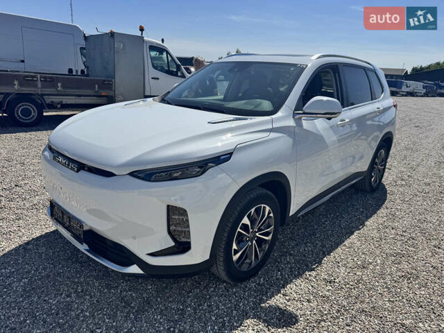 Белый Maxus Euniq 6, объемом двигателя 0 л и пробегом 14 тыс. км за 23500 $, фото 1 на Automoto.ua