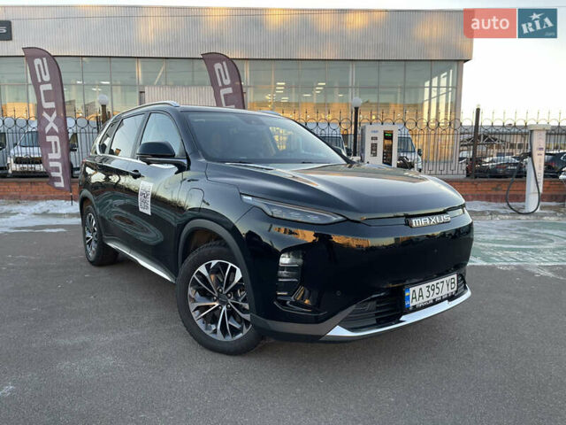 Черный Maxus Euniq 6, объемом двигателя 0 л и пробегом 30 тыс. км за 25500 $, фото 1 на Automoto.ua